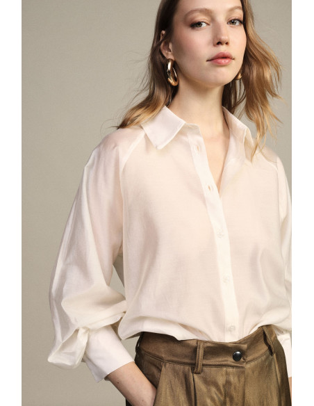 Wijde blouse met ballonmouwen en knoopsluiting aan de voorkant Dixie
