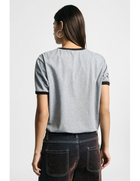 Rondehals T-shirt met contrasterende boorden Please