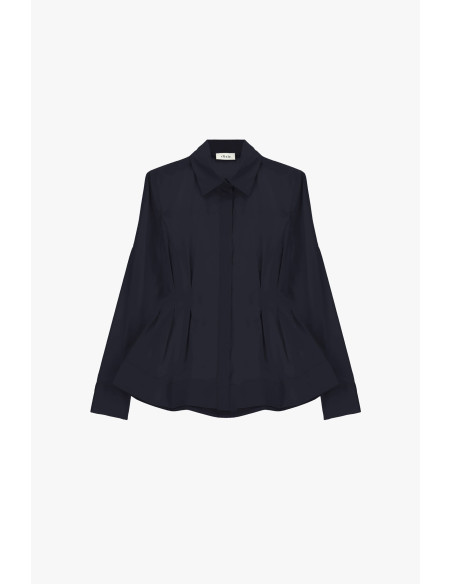 Dixie blouse met figuurnaden aan de voorkant en een uitlopende snit