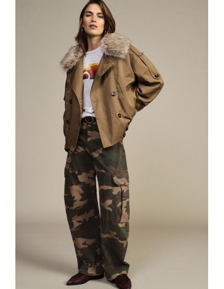 Dixie Palazzo-broek met camouflageprint en grote zijzakken