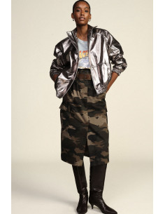Dixie halflange rok met camouflageprint en riem
