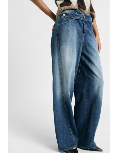Wide-leg jeans met middelhoge taille en gewassen effect alstublieft