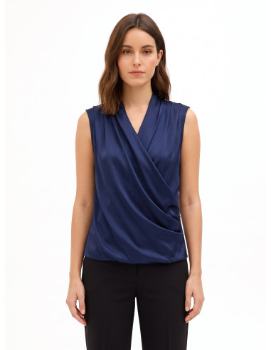 Satijnen blouse met gedrapeerde overslag-V-hals Rinascimento