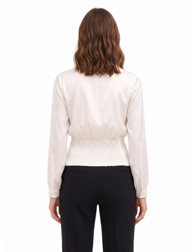 Satijnen blouse met V-hals en bijpassende knopen Rinascimento