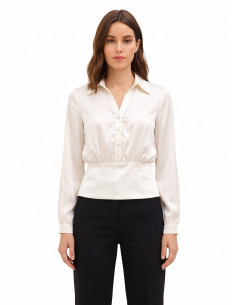 Satijnen blouse met V-hals en bijpassende knopen Rinascimento