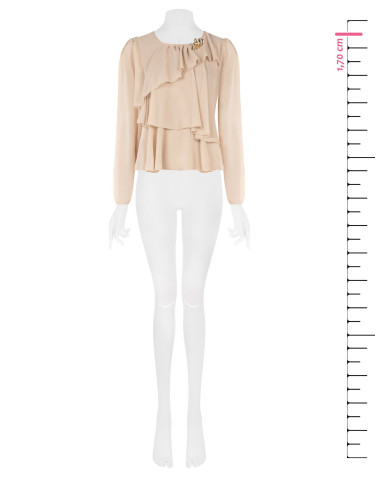 Blouse van georgette met overlappende volants en decoratieve broche Rinascimento