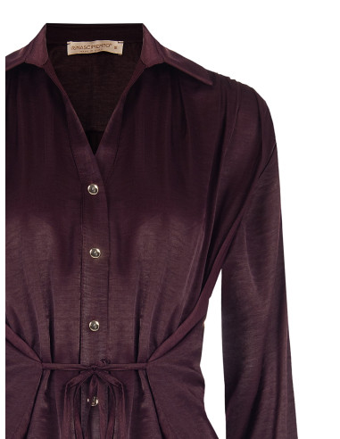 Ruime blouse van een viscosemix met licht gekreukt effect en striklinten Rinascimento