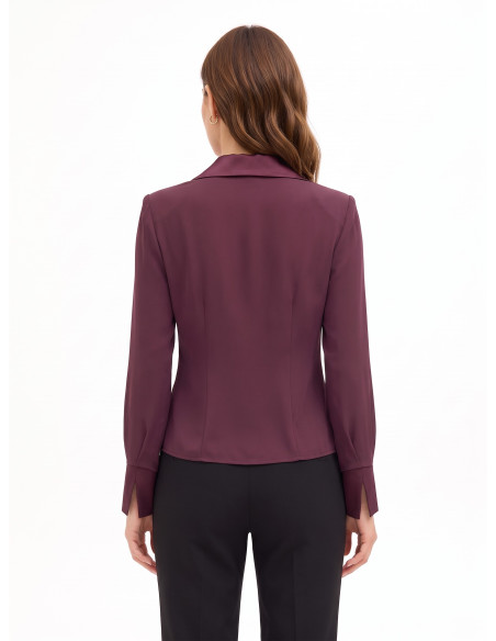 Getailleerde blouse van georgette met V-hals, satijnen kraag en schouderbandjes Rinascimento