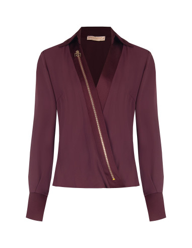 Getailleerde blouse van georgette met V-hals, satijnen kraag en schouderbandjes Rinascimento
