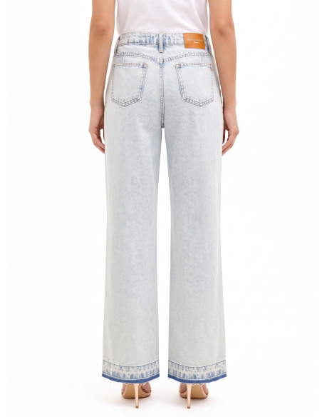 Widelegjeans met dubbele plooien en onafgewerkte zoom, extra lichte wassing Rinascimento