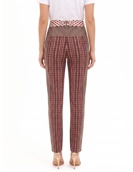 Rechte broek in patchworkstijl van een viscosemix met een sjaaltje met logo in de taille Rinascimento