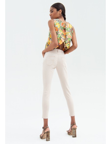 Slim-fit jeans met push-upeffect in gabardine van Fracomina
