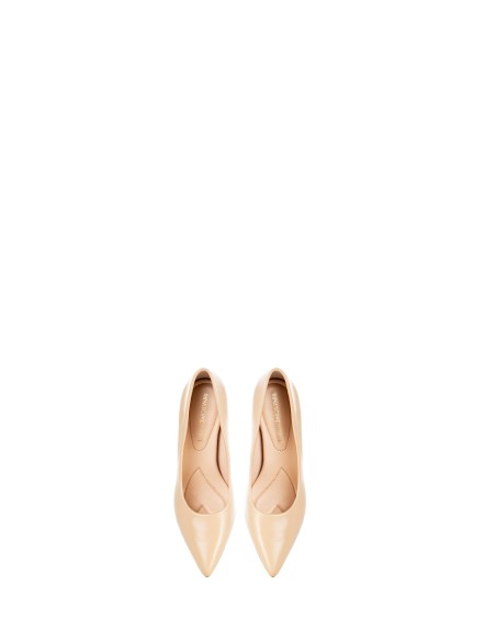 Lage pumps met gouden hak Rinascimento