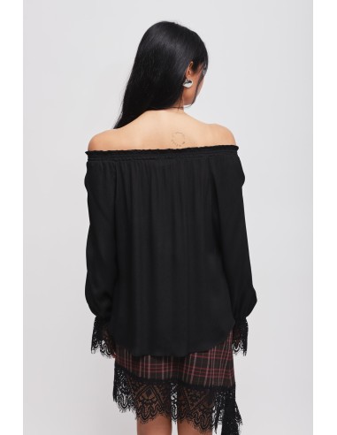 Maryley-blouse met boothals en kanten manchetten