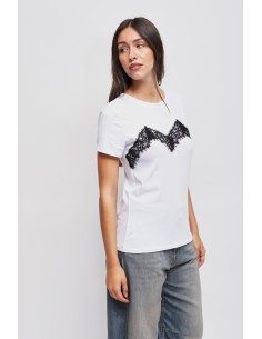 T-shirt met kanten applicaties Maryley 2