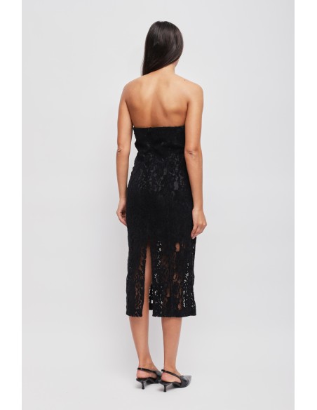 Straploze kanten jurk met strass-details van Maryley