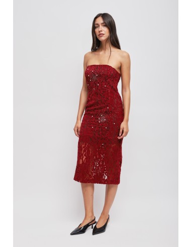Straploze kanten jurk met strass-details van Maryley