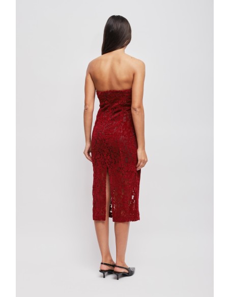 Straploze kanten jurk met strass-details van Maryley