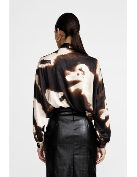 Dixie-blouse met abstracte print, strik en lange mouwen