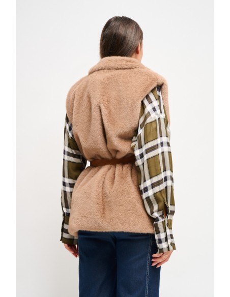 Maryley gilet van imitatiebont met riem