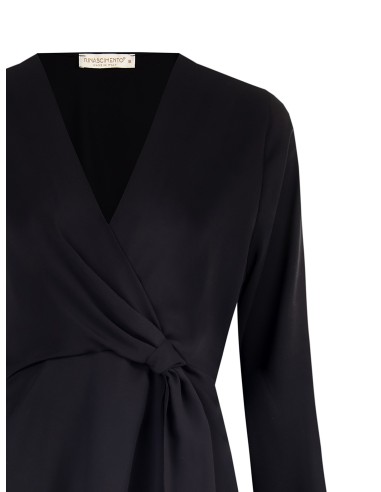 Blouse van mat satijn met gekruiste V-hals Rinascimento