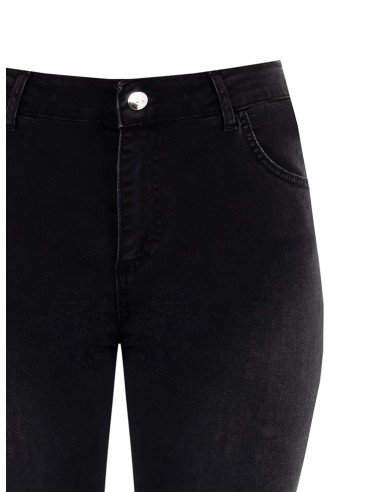 Curvy skinny jeans met strass op de achterzak van Rinascimento Curvy