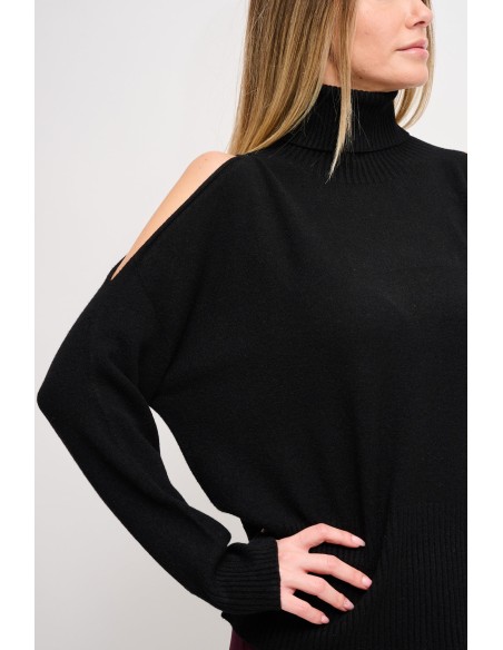 Trui met hoge kraag en cut-outdetails Maryley