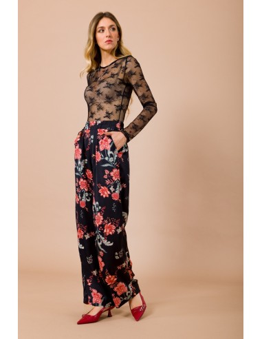 Kanten body met ronde hals, slim fit, lange mouwen Maryley