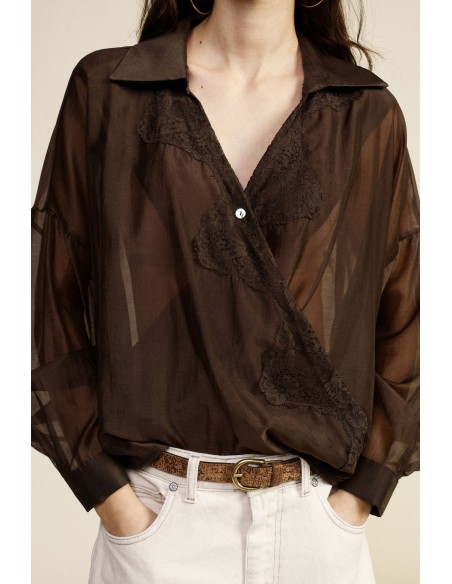 Semitransparante blouse met kant en klassieke kraag van Dixie