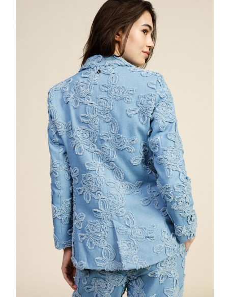 Denimjack met bloemenborduursels en zakken aan de voorkant Dixie