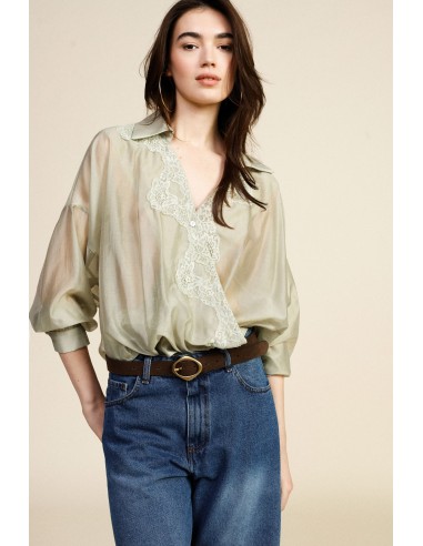 Semitransparante blouse met kant en klassieke kraag van Dixie