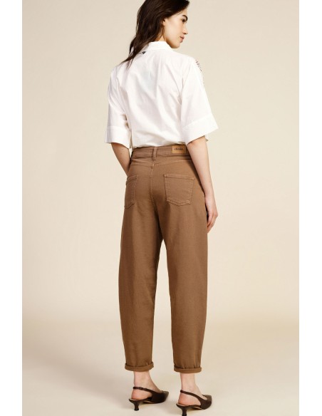 Dixie chino-fitbroek met omslag en hoge taille