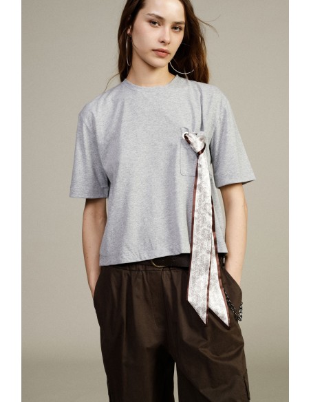 Dixie boxy-fit T-shirt met decoratief sjaaltje