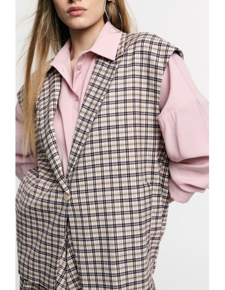 Geruit vest met knoopsluiting aub