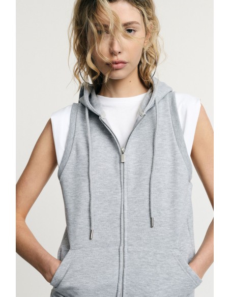 Mouwloze hoodie met ritssluiting aan de voorkant alstublieft