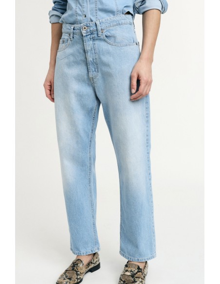 Straight-leg-jeans met hoge taille en riemlussen, alstublieft