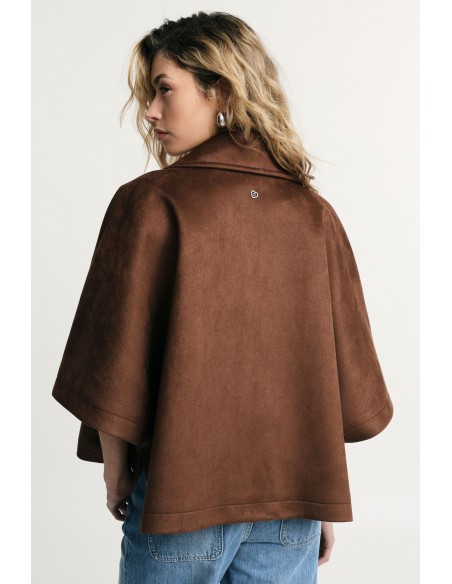 Oversized overhemdjasje met korte mouwen en knopen, alsjeblieft