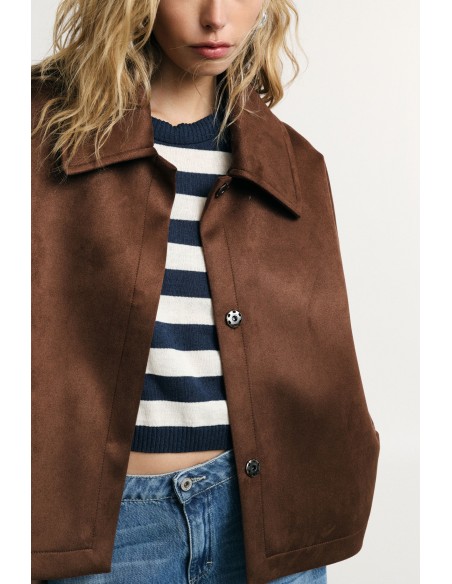 Oversized overhemdjasje met korte mouwen en knopen, alsjeblieft