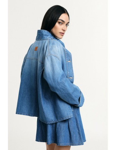 Denimjack met knopen en een ruime pasvorm, alstublieft