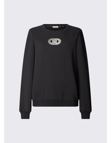 Liu Jo-trui met siersteendetails