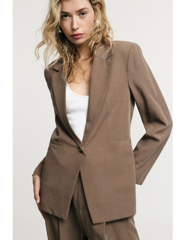 Regular-fit blazer met één rij knopen en zakken aan de voorkant, alstublieft